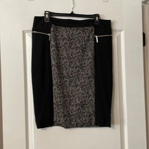 Knee skirt worn 6-8 times